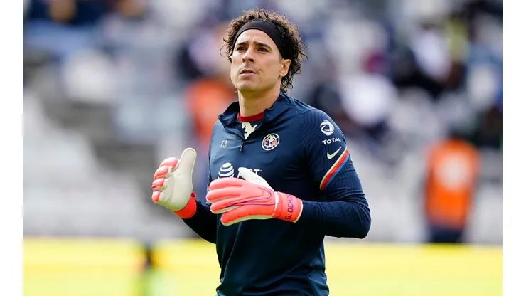 Goalkeeper Memo Ochoa of Club America