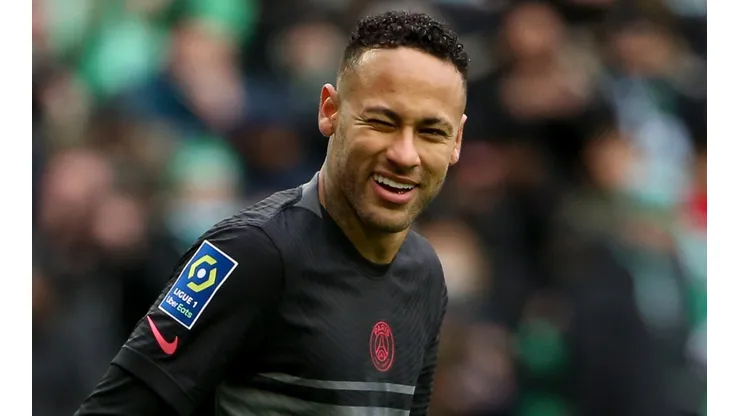 Neymar Jr in action for PSG.
