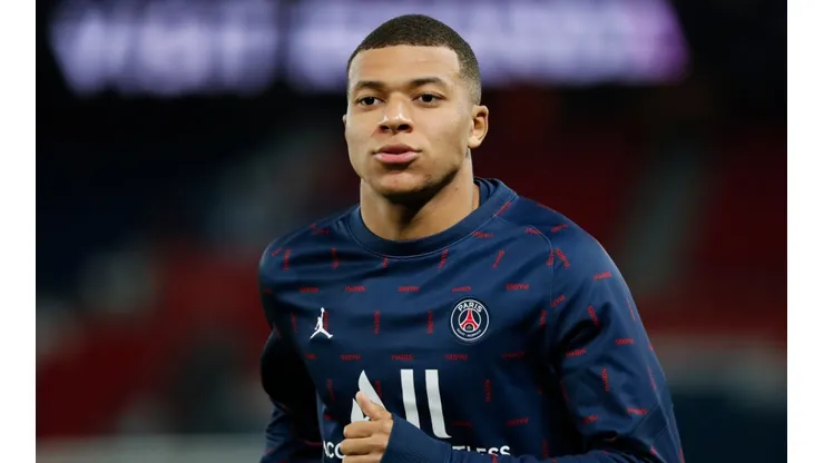 Forward Kylian Mbappé of PSG
