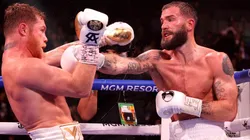 Canelo Alvarez became Unified World Super middleweight Champion wearing No Boxing No Life Gloves