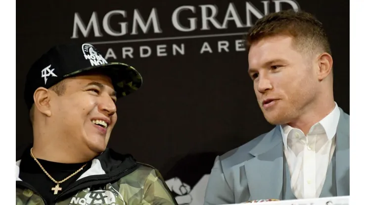 Eddy Reynoso and Canelo Alvarez, Boxing