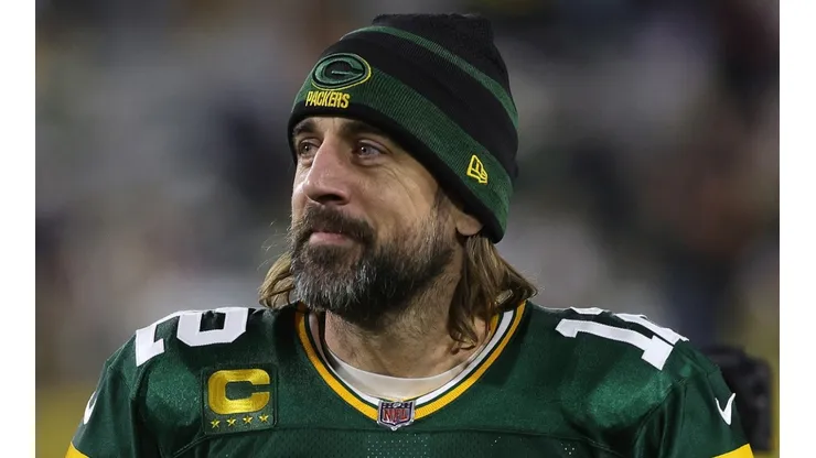 Aaron Rodgers during the Packers' win over the Browns in Week 16 of the 2021 NFL season.