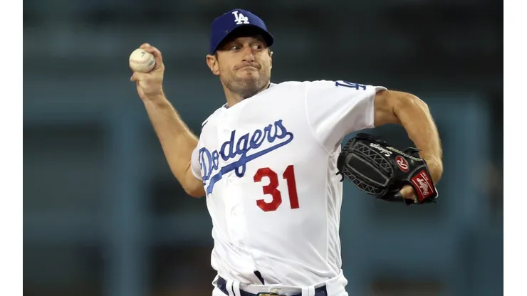 Former Dodgers star Max Scherzer will play under Buck Showalter for the Mets in 2022.