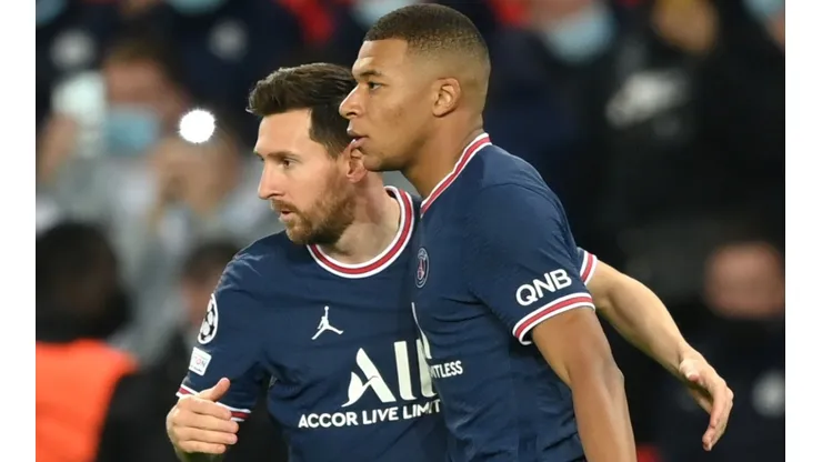 Lionel Messi and Kylian Mbappe during a UEFA Champions League match