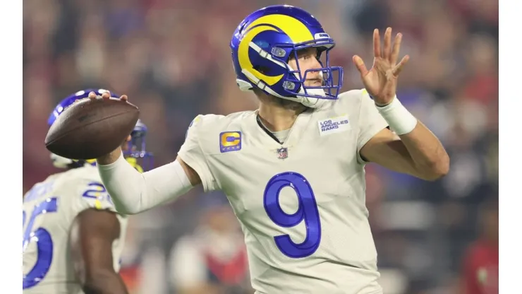 Quarterback Matthew Stafford of Los Angeles Rams at the game vs Arizona Cardinals