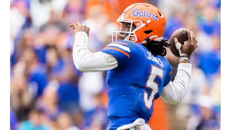 Quarterback Emory Jones of Florida Gators