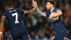 Lionel Messi of Paris Saint-Germain celebrates after scoring