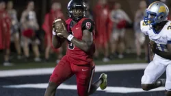 Quarterback Ivory Durham of Valdosta State Blazers