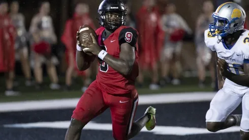 Quarterback Ivory Durham of Valdosta State Blazers