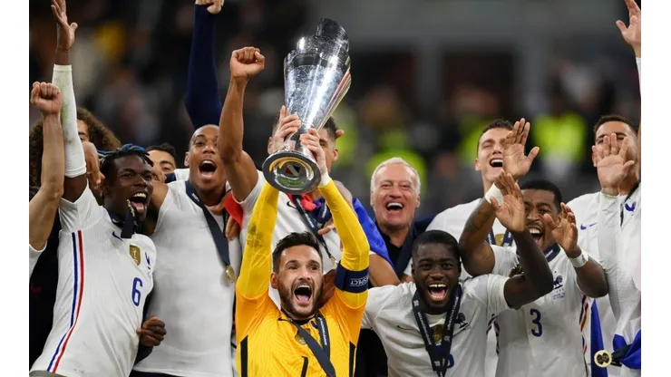 Hugo Lloris of France lifts The UEFA Nations League Trophy