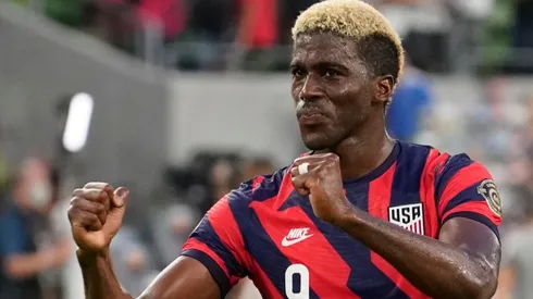 Gyasi Zardes of the USA