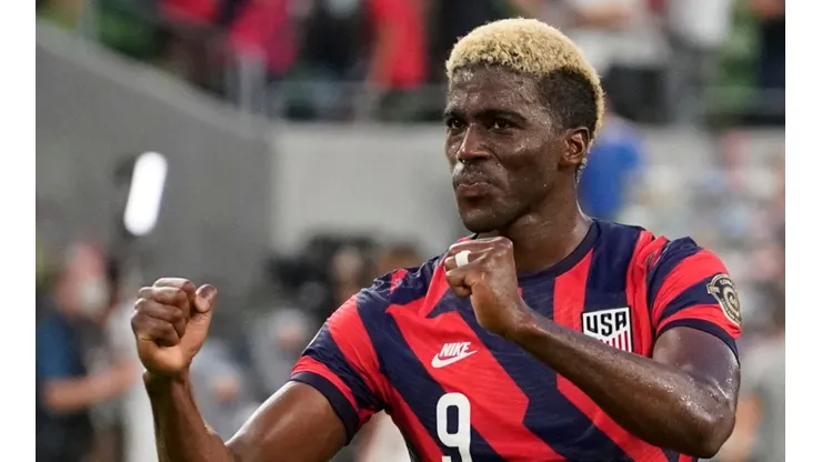 Gyasi Zardes of the USA