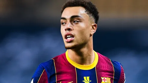 Sergiño Dest's future in Barcelona seems to be up in the air.