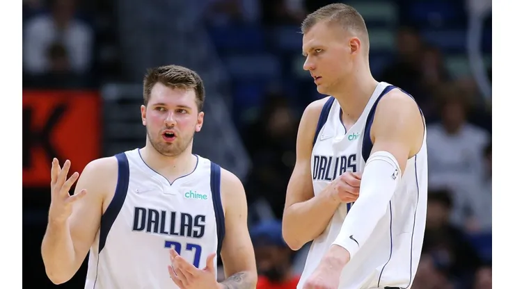 Dallas Mavericks' Luka Doncic (left) and Kristaps Porzingis.