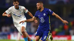Aleksandr Erokhin of Zenit (left) tries to stop Mateo Kovacic of Chelsea