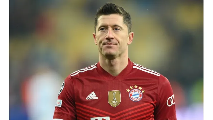 Robert Lewandowski's contract with Bayern Munich is up in 2023 but he reportedly wants to join Real Madrid a year earlier.