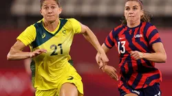 Laura Brock of Australia (left) and Alex Morgan of United States (right)