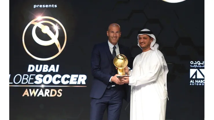 Zinedine Zidane receives the Best Club of the Year Award on behalf of Real Madrid in the 2017 Globe Soccer Awards.