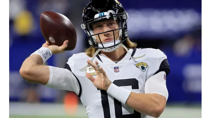 Trevor Lawrence of Jacksonville at the game vs Colts