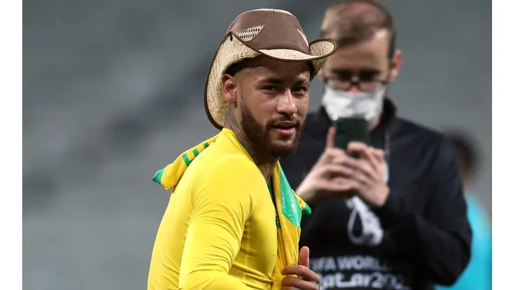 Neymar celebrating Brazil's qualification for the Qatar 2022 FIFA World Cup after his team beat Colombia 1-0.