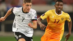 Florian Wirtz of Germany (left) and Solomon Udo of Armenia (right)