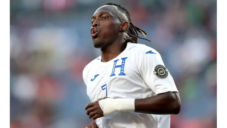 Alberth Elis of Honduras.