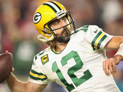 Packers' Aaron Rodgers blasted by NFL legend for being unvaccinated