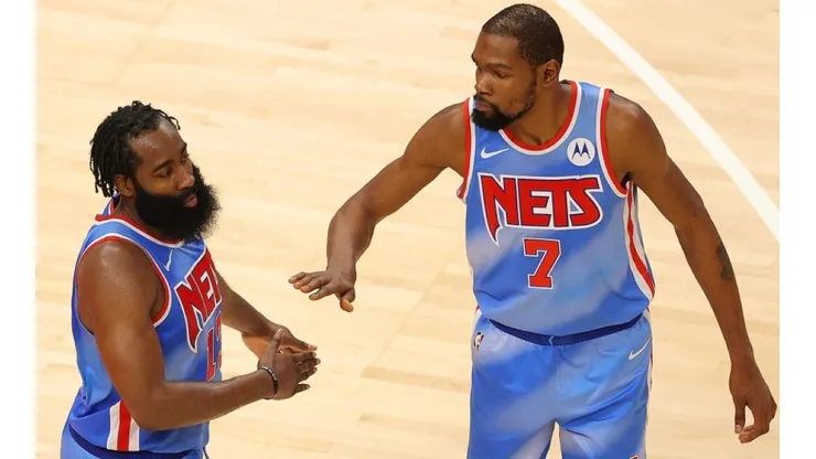 James Harden (left) and Kevin Durant