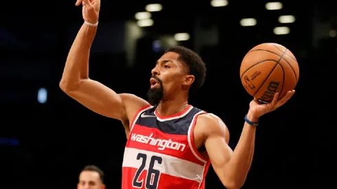 Spencer Dinwiddie of the Wizards at the game vs Nets
