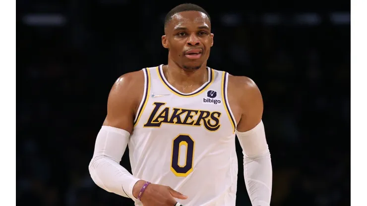 Russell Westbrook stepped up to fire the Lakers to a road win vs. Spurs without LeBron James.