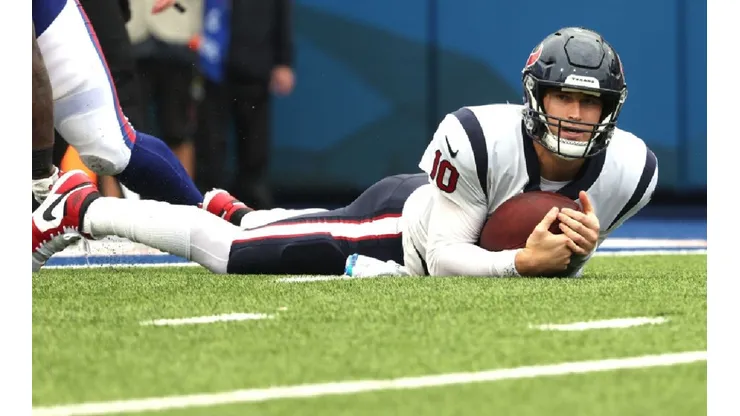 Davis Mills of the Texans, the NGR stadium don't ask for certificates to watch the games.