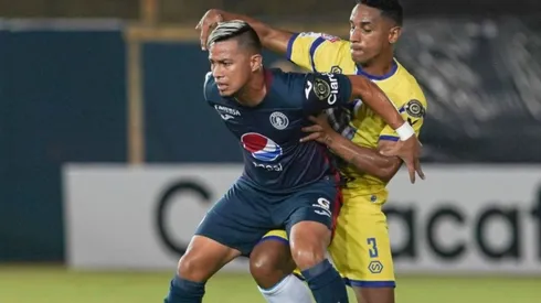 Motagua and Universitario clash in the second leg of the 2021 Concacaf League.