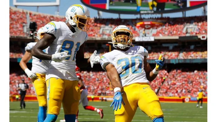 : Austin Ekeler #30 and Mike Williams #81 of the Los Angeles Chargers