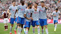 Jesse Lingard of Manchester United celebrates with Aaron Wan-Bissaka, Bruno Fernandes and Cristiano Ronaldo after scoring their team's second goal during the Premier League match between West Ham United and Manchester United at London Stadium on September 19, 2021 in London, England.