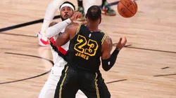 Carmelo Anthony guarding LeBron James