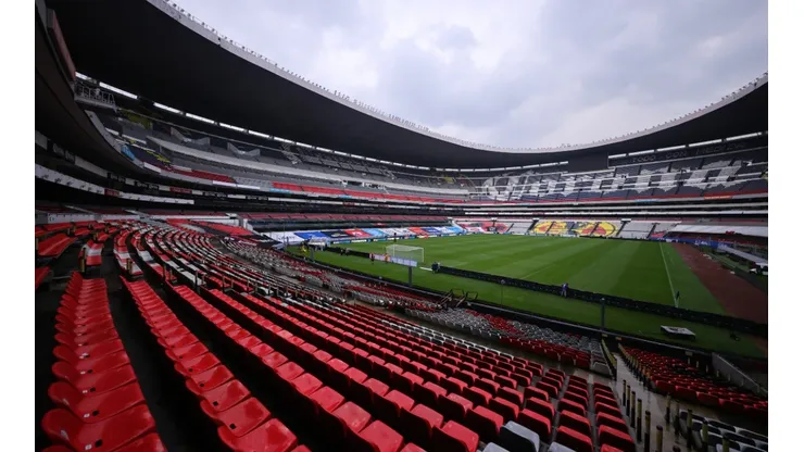 The Estadio Azteca will open its doors to a 75% capacity crowd, the Mexico City government announced. The matchup between Chivas and América will surely command high attraction from fans.