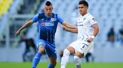 Roberto Alvarado of Cruz Azul (left) and Edson Gutierrez of Monterrey (Getty).