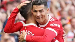 Cristiano Ronaldo (right) and Bruno Fernandes (left) of Manchester United. (Getty)