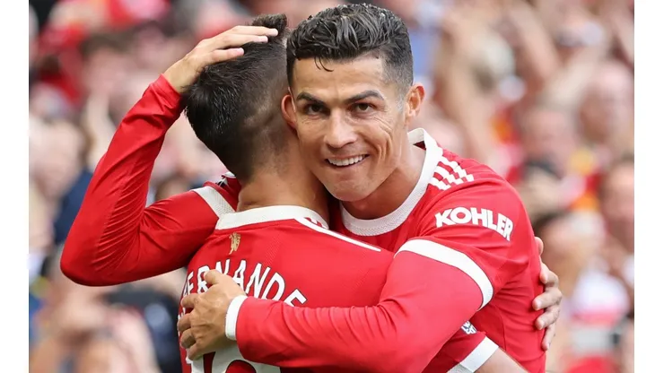 Cristiano Ronaldo (right) and Bruno Fernandes (left) of Manchester United. (Getty)