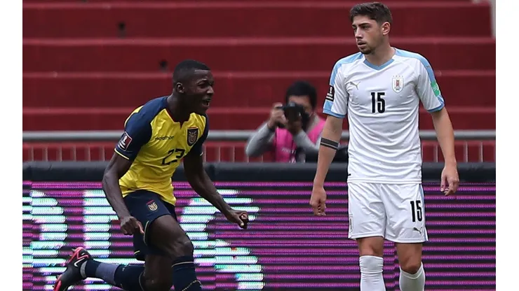 Last time they faced each other, Ecuador beat Uruguay 4-2. (Getty)