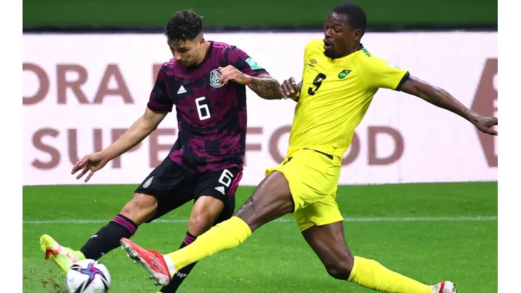 Mexico defeated Jamaica at the Estadio Azteca. (Getty)