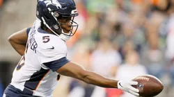 Teddy Bridgewater of Denver Broncos giving the ball to a running back. (Getty)