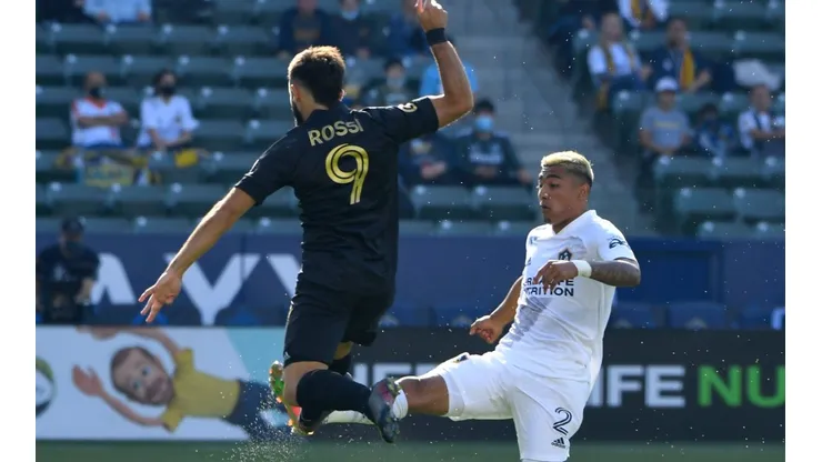 LAFC and LA Galaxy will be head-to-head again. (Getty)