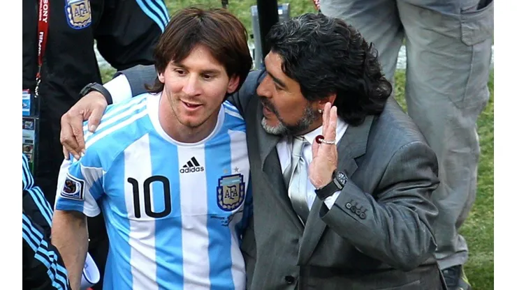 Lionel Messi (left) and Diego Maradona in the 2010 South Africa World Cup. (Getty)