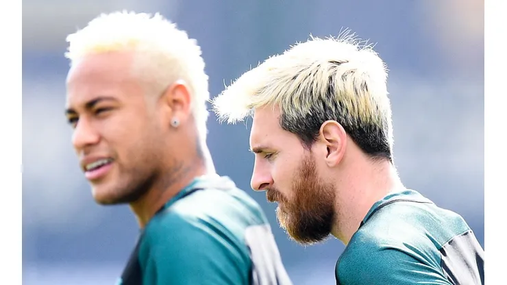 Neymar and Lionel Messi are ready to play together for PSG in the 2021-2022 season. (Getty)