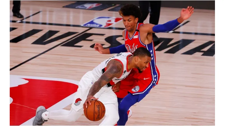 Damian Lillard vs. the Sixers. (Getty)