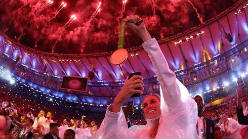 An athlete takes a photo at the Rio 2016 Closing Ceremony. (Getty)