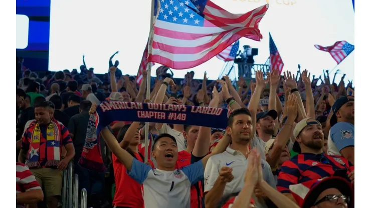 USA fans at the game against Qatar (Getty).
