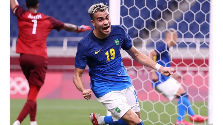 Reinier of Brazil celebrates a goal. (Getty)