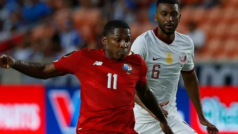 Armando Cooper of Panama (left) and Abdelaziz Hatem of Qatar (Getty).